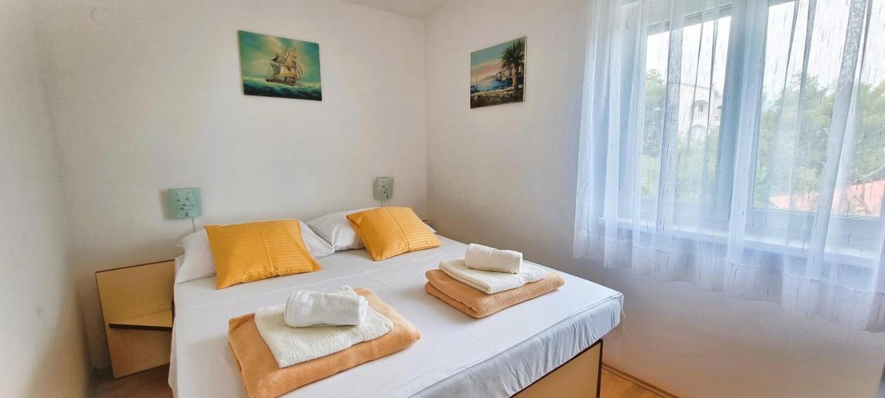 Apartments Anica Beber Borovići Extérieur photo